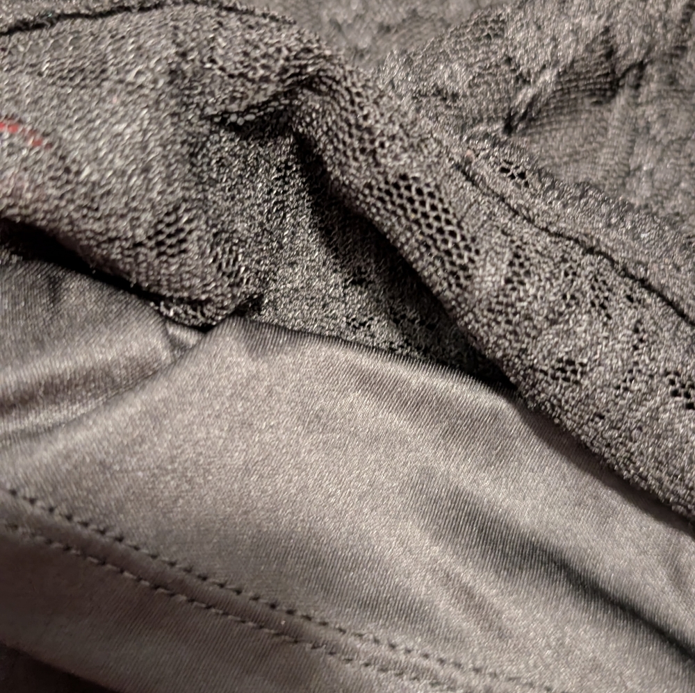 Torrid Top - Picture 9 of 11